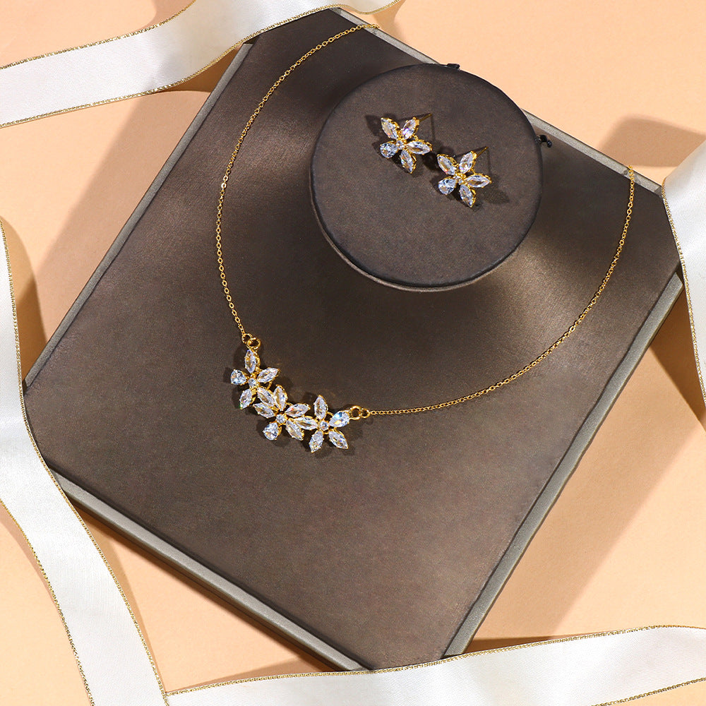 Crystal Flower Zircon Jewelry Set – Necklace & Earrings