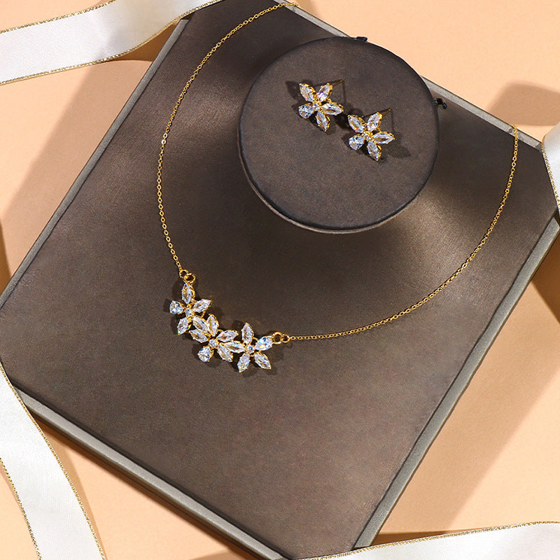 Crystal Flower Zircon Jewelry Set – Necklace & Earrings