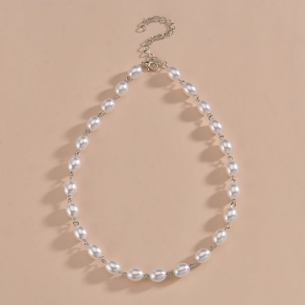Elegant Pearl Clavicle Necklace