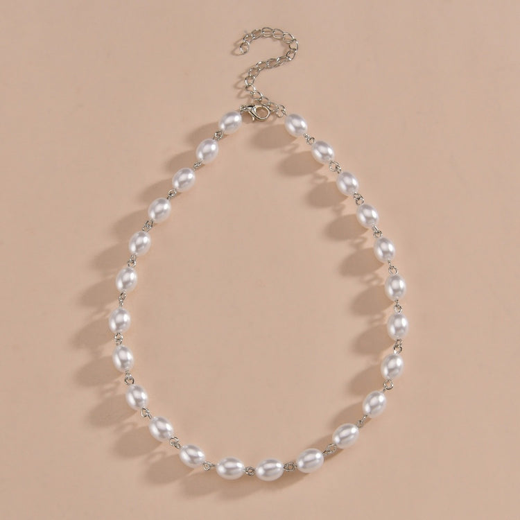 Elegant Pearl Clavicle Necklace